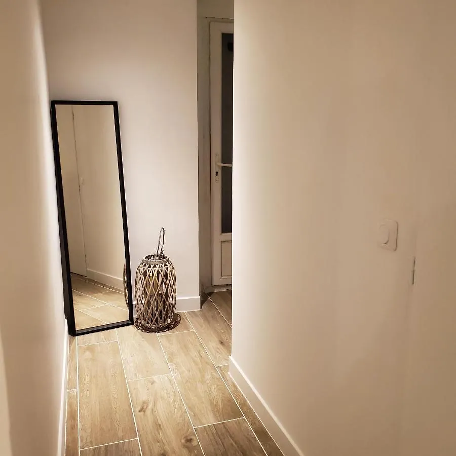 Joli T4 Renove Climatise Entre St Charles/Le Vieux-Port Apartment Marseille